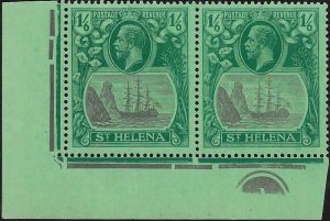Saint Helena: 1927 1s.6d. Grey & Green/Green Pair, One with Cleft Rock. SG 107/107c (MLH)